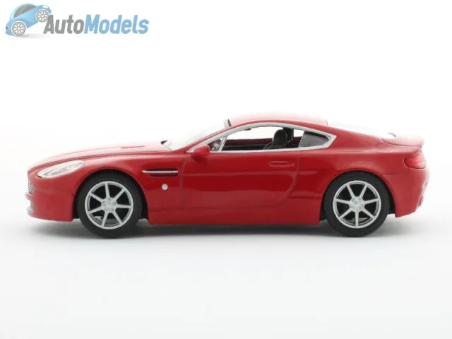 Aston Martin V8 Vantage — Мої фото моделі 4