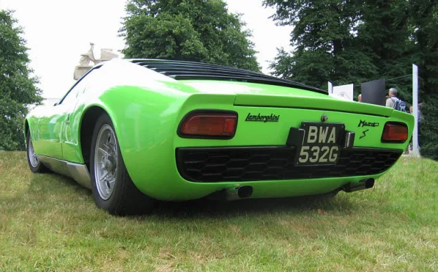 Lamborghini Miura P400SV — Photos du véhicule réel 1