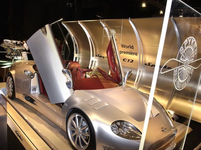 Spyker C12 Spyder — Foto dell’auto reale 5