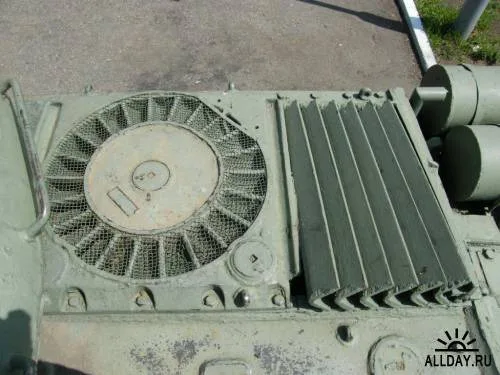 Panzer IS-4 — Fotos des Vorbilds 2