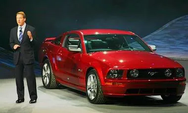 Ford Mustang GT 2005 — Foto dell’auto reale 5