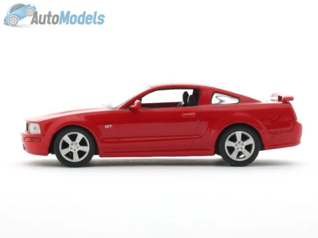 Ford Mustang GT 2005 — Le mie foto del modello 5