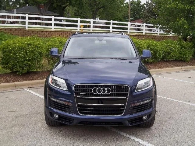 Audi Q7 2006 — Foto dell’auto reale 4