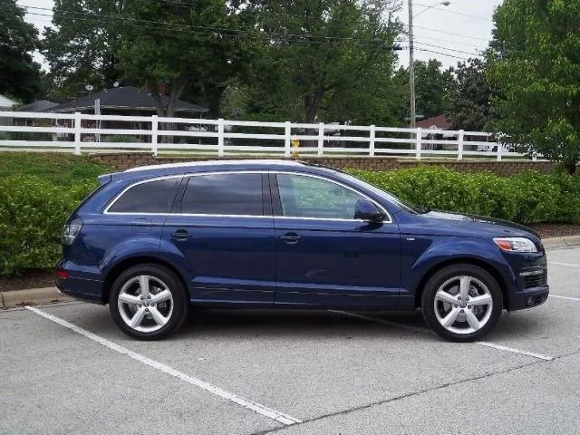 Audi Q7 2006 — Foto dell’auto reale 6