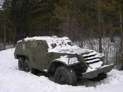 Schützenpanzerwagen BTR-152 — Fotos des Vorbilds 5