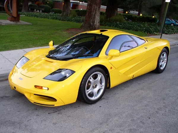 McLaren F1 — Foto dell’auto reale 1