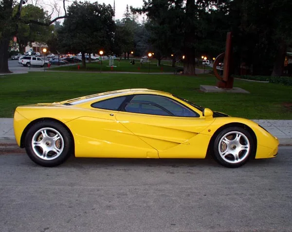 McLaren F1 — Foto dell’auto reale 6