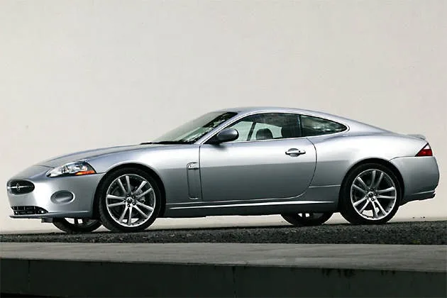 Jaguar XK Coupé — Fotos des Vorbilds 4