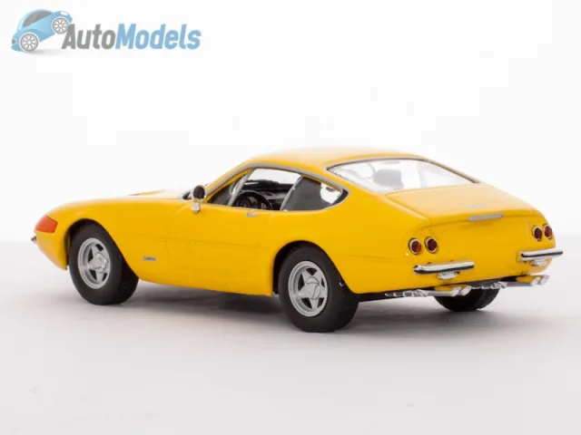 Ferrari 365 GTB4 — My model photos 6