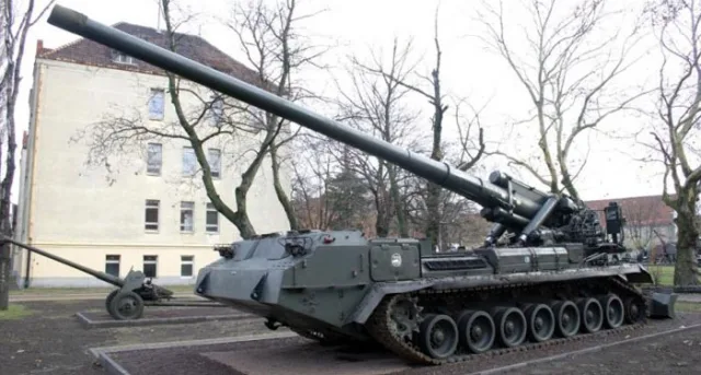 2S7 Pion self-propelled gun — Prototype photos 6