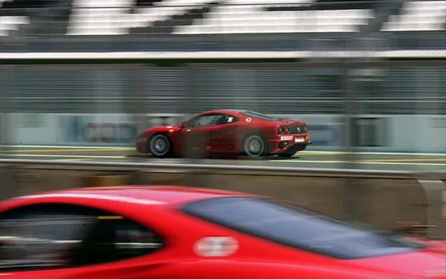 Ferrari 360 Challenge — Fotos des Vorbilds 1
