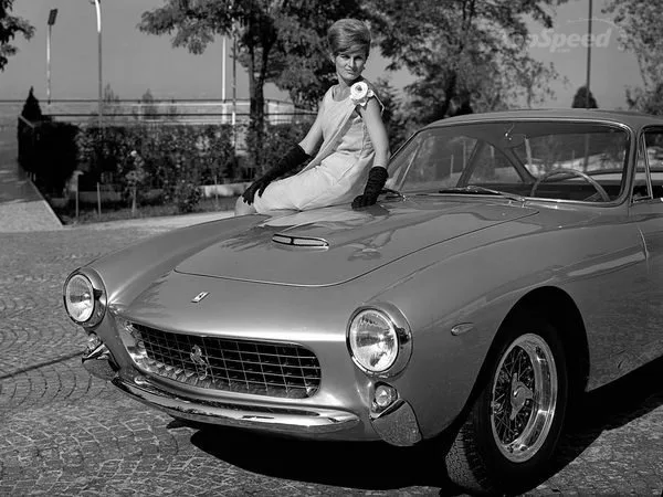 Ferrari 250 GT Berlinetta Scaglietti — Fotos des Vorbilds 3