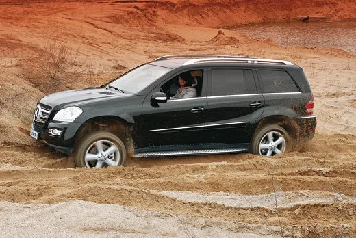 Mercedes-Benz GL500 — Foto dell’auto reale 5