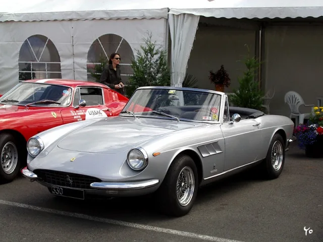 Ferrari 330 GTS — Fotos del vehículo real 4