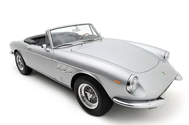 Ferrari 330 GTS — Fotos del vehículo real 2