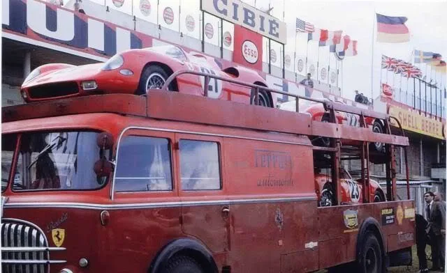 Ferrari 250 P — Foto dell’auto reale 1