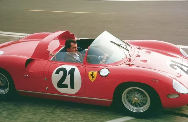 Ferrari 250 P — Foto dell’auto reale 7