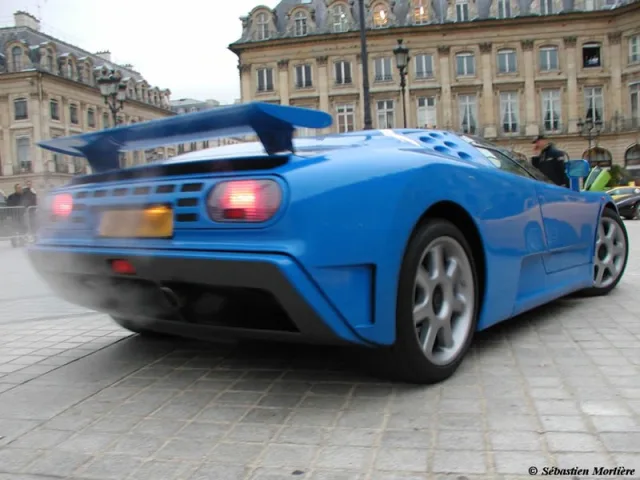 Bugatti EB 110 — Foto dell’auto reale 6