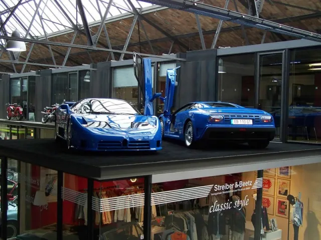Bugatti EB 110 — Foto dell’auto reale 1