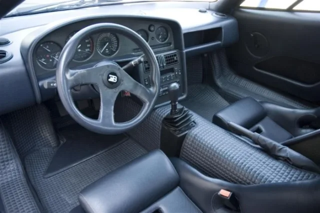 Bugatti EB 110 — Foto dell’auto reale 2
