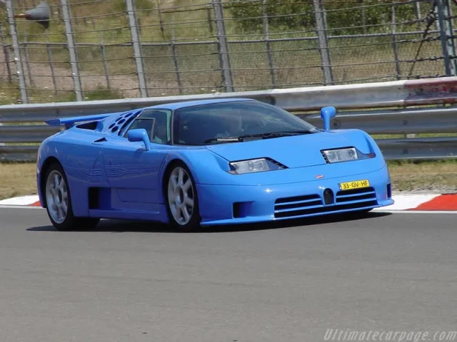 Bugatti EB 110 — Foto dell’auto reale 3