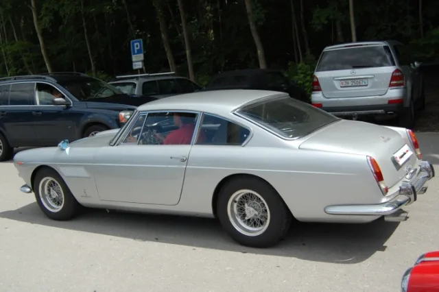 Ferrari 250 GT 2+2 — Fotos del vehículo real 6