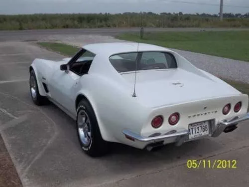 Chevrolet Corvette Stingray 1973 — Foto dell’auto reale 1