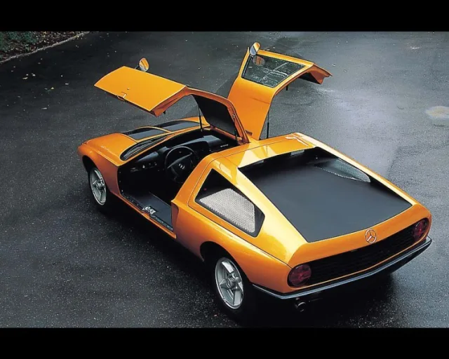 Mercedes C111 — Foto dell’auto reale 4