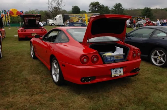 Ferrari 550 Maranello — Fotos del vehículo real 2