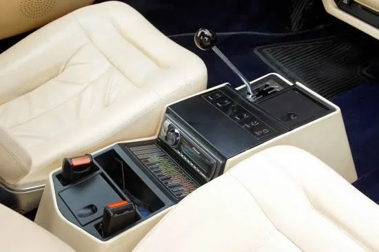Ferrari Mondial 8 — Fotos des Vorbilds 4