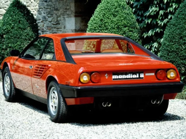 Ferrari Mondial 8 — Fotos des Vorbilds 12