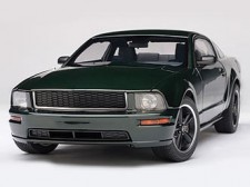 Красавец Ford Bullitt Mustang GT 2008 от AUTOart в масштабе 1:18