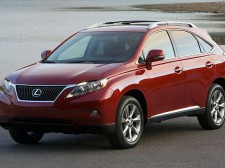 Как в Украине можно купить б/у Lexus?