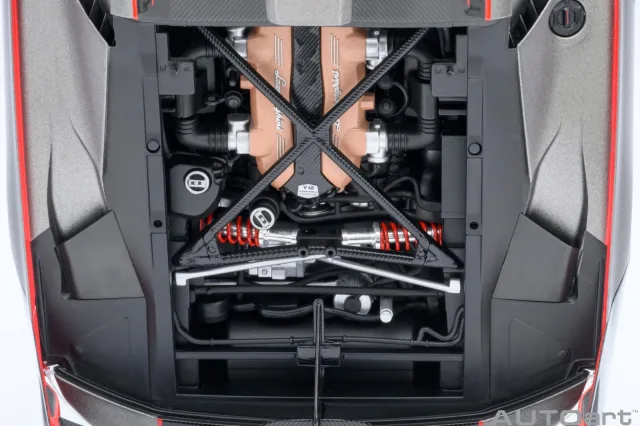 AUTOart представила Lamborghini SC18 Alston в масштабе 1:18 — 6